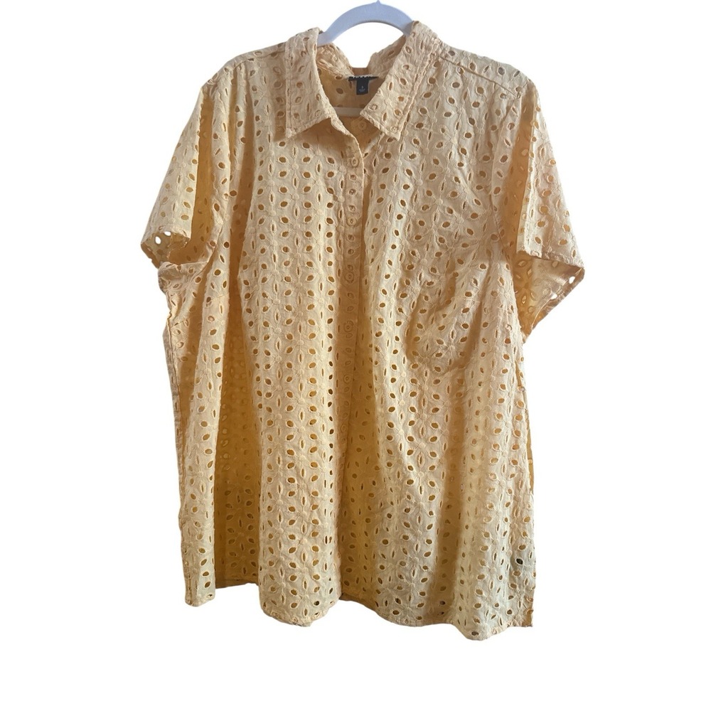 NWT Torrid Yellow Eyelet Lace Short Sleeve Blouse Size 3